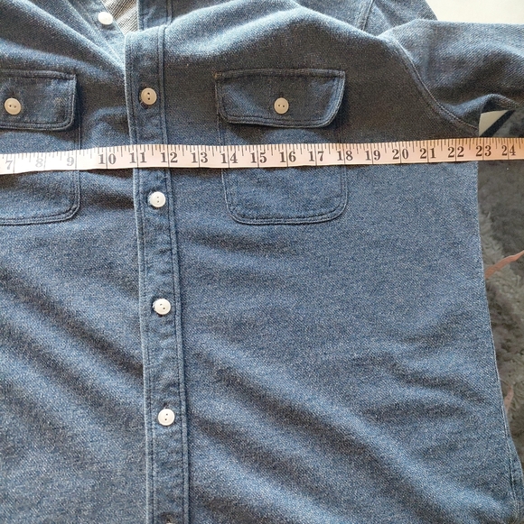 Faherty 100%Cotton Men's Blue Long Sleeve Indigo Dyed Button DownSweater Shirt L - Picture 11 of 12